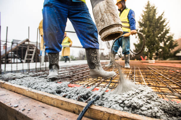 Best Best Concrete Contractor  in Massanutten, VA